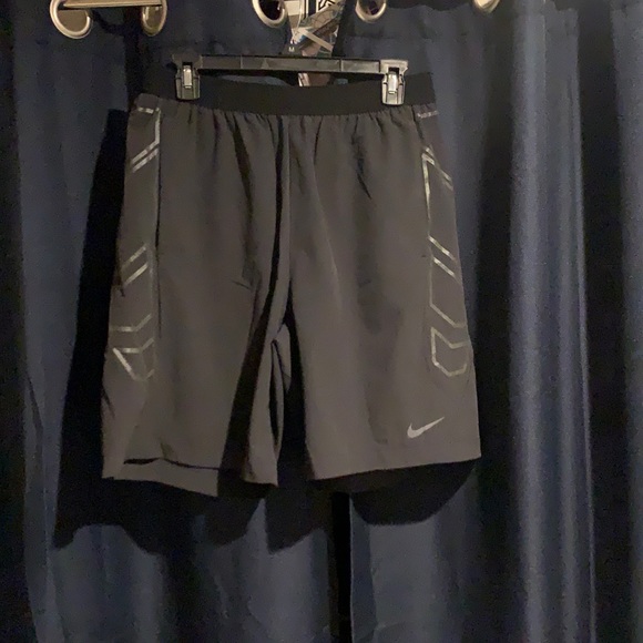 nike football training shorts